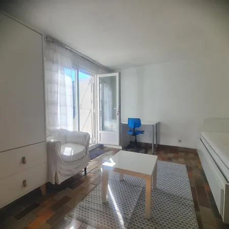 Maisonnette Chez Habitant グランディニャン