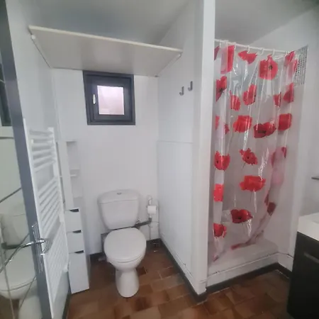Maisonnette Chez Habitant グランディニャン